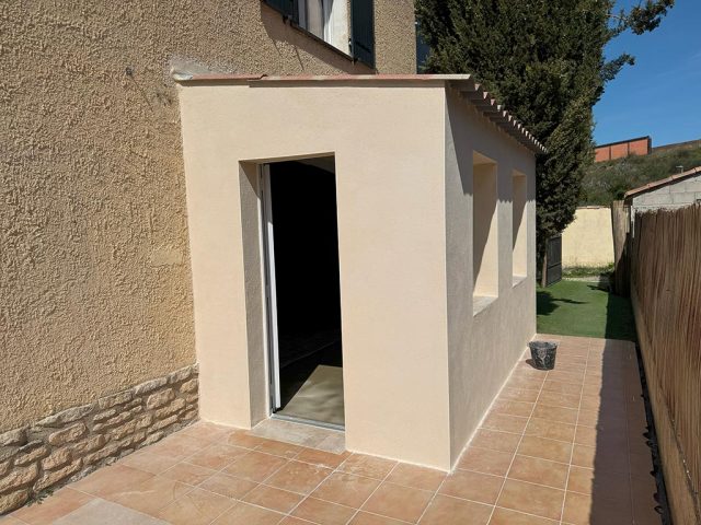 Construction-pour-un-hall-dentree-a-Orgon